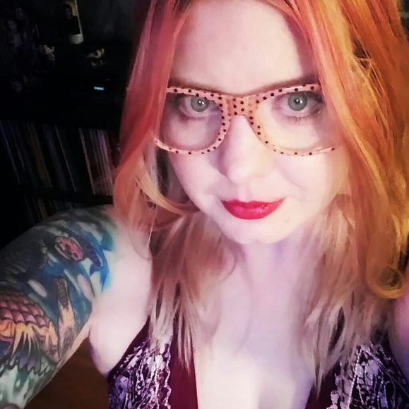 Meet your Posher, Jamie - Picture 2 of 3